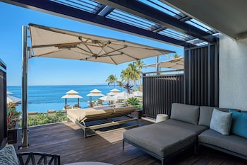 Premium Room, 1 King Bed, Ground Floor (Sundeck)