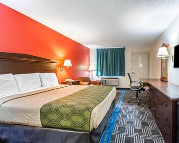 Standard Room, 1 King Bed, Non Smoking