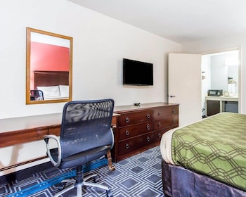 Room, 1 King Bed, Accessible, Non Smoking