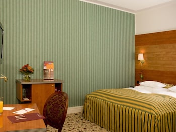 Classic Room, 1 Queen Bed (Bidermeier)