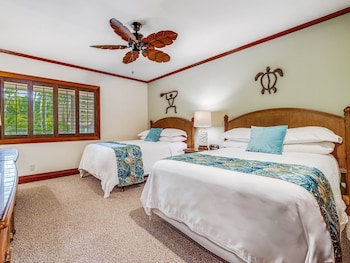 Condo, 2 Bedrooms, Oceanfront (B204)