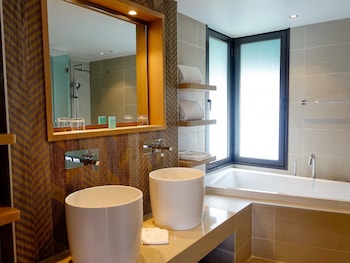 Bungalow, 1 King Bed, Ocean View, Overwater