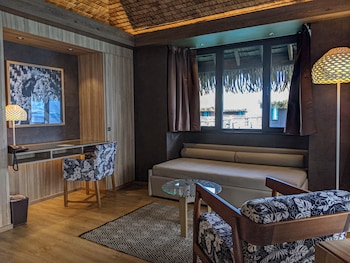 Bungalow, 1 King Bed, Overwater (Moorea Island View)