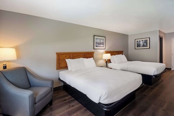 Standard Room, 2 Queen Beds, Non Smoking, Refrigerator & Microwave