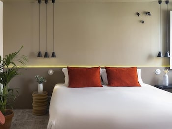 Classic Room, 1 Queen Bed