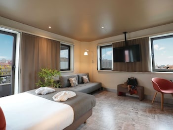 Junior Suite, 1 Double Bed with Sofa bed
