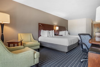 Standard Room, 2 Queen Beds, Non Smoking, Refrigerator