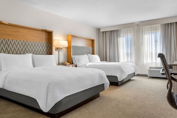 Standard Room, 1 Queen Bed, Mobility Accessible (Roll-In Shower)