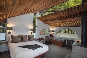 Upper Butterfly Room