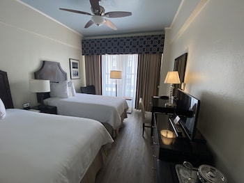 Standard Room, 2 Twin Beds (Hearing Impaired, No Air Conditioning)