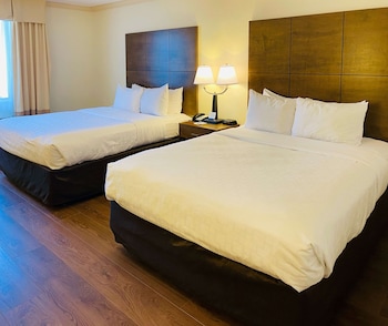 Standard Room, 2 Queen Beds, Non Smoking