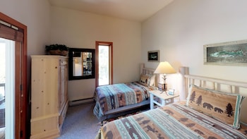 Condo, 3 Bedrooms (Gold, with Loft)