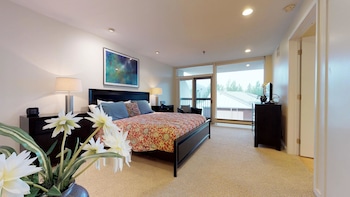 Luxury Condo, 3 Bedrooms (Platinum)