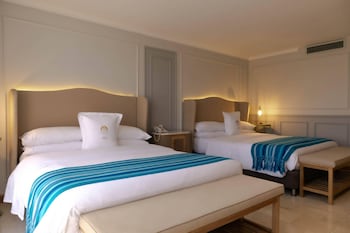 2 Queen Beds, Superior Room, Garden View