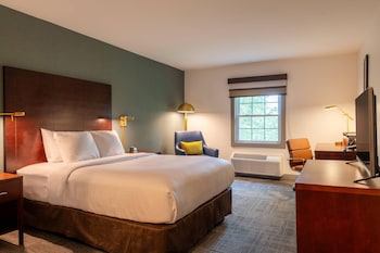 Standard Room, 1 Queen Bed, Non Smoking