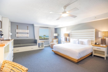 King Jr. Suite