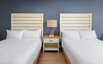 Room, 2 Queen Beds (Resort)