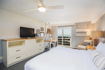 Room, 1 King Bed, Partial Ocean View