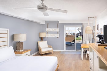 Room, 1 King Bed, Accessible, Patio