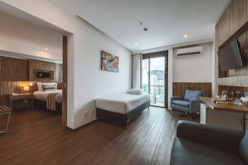 Suite, Beachside