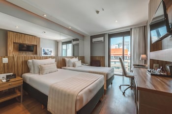 Apartment, Beachside