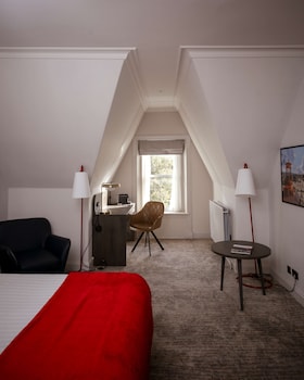 Executive Room, 1 King Bed, Non Smoking (with Sofabed)