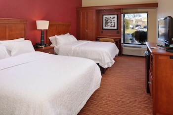 Two Queen Beds