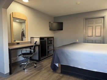 Room, 1 King Bed, Accessible, Non Smoking