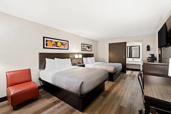 Standard Room, 2 Double Beds, Non Smoking