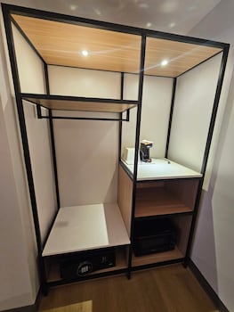 Upgraded 2 Queen Bed Non-Smoking