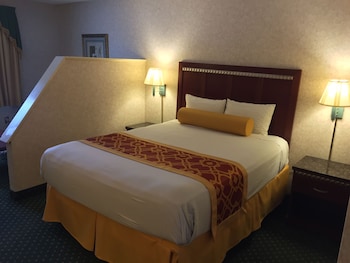 Standard Room, 1 Queen Bed, Non Smoking