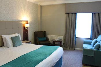 Family Room, 1 King Bed, Non Smoking