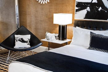 Superior Room, 1 Queen Bed