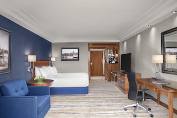 King Deluxe Room - Garden View