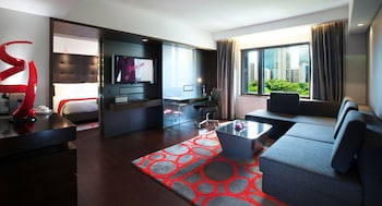 Suite (Mira Suite 80)
