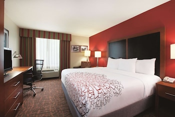 Room, 1 King Bed, Accessible, Non Smoking (Mobility Accessible)