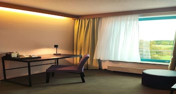 Superior Room, 1 King Bed (with Sofabed)