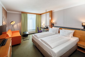 Superior Room, 1 King Bed (with Sofabed)