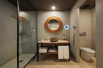 Junior Suite, Balcony (1 adult)