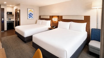 Standard Room, 2 Queen Beds