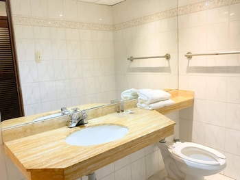 Family Room, 2 Double Beds, Non Smoking