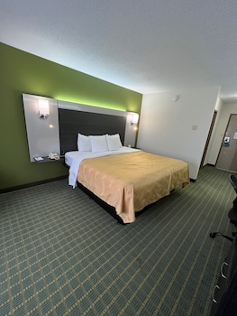 Standard Room, 1 King Bed, Non Smoking