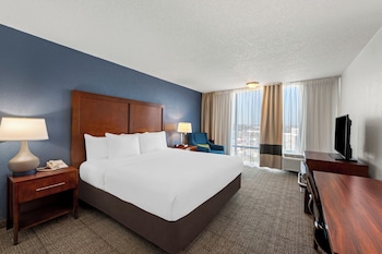 Standard Room, 1 King Bed, Non Smoking