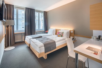Standard Room, 2 Twin Beds (Quiet Location)