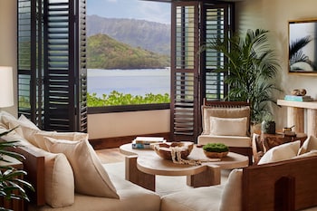 MAKANA PENTHOUSE