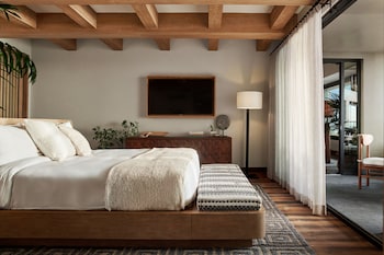 NAPALI HOUSE SUITE