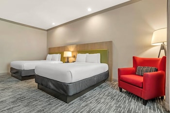 Premium Room, 2 Queen Beds, Non Smoking