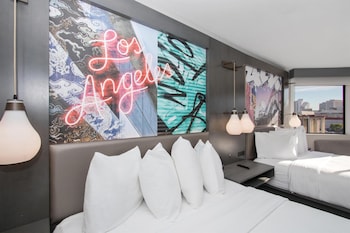Standard Room, 2 Double Beds, Non Smoking, Refrigerator