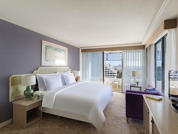 Standard Room (Accessible)