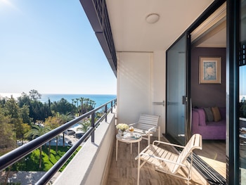 Comfort Twin Room with 2 Sofas, Sea View